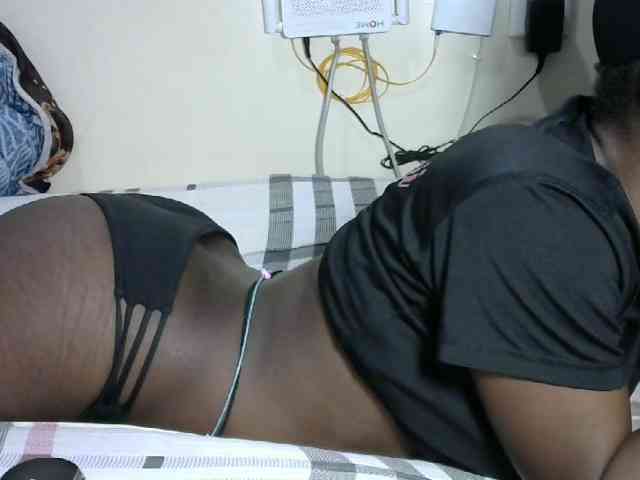 Hotzelda webcam