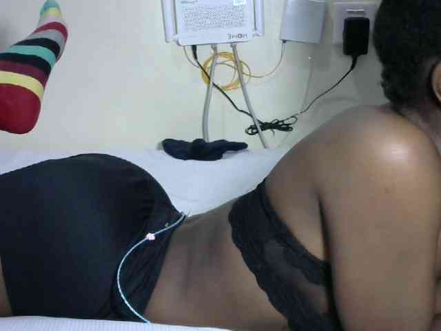 Hotzelda webcam