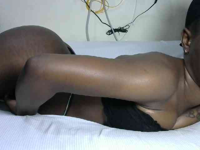 Hotzelda webcam