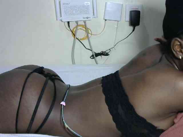 Hotzelda webcam