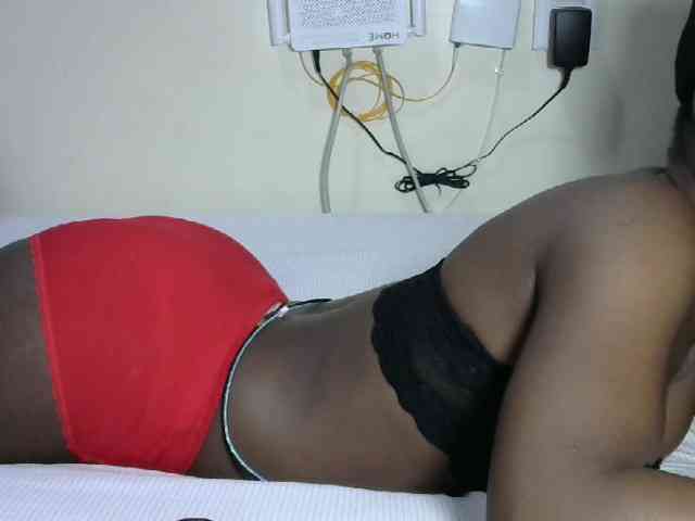 Hotzelda webcam