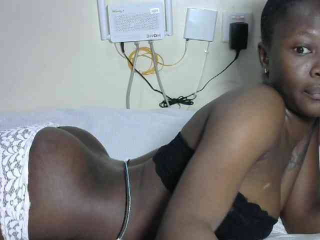 Hotzelda webcam