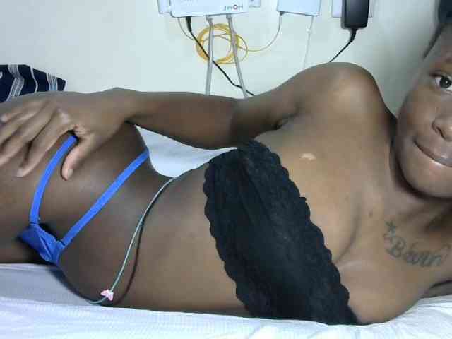 Hotzelda webcam