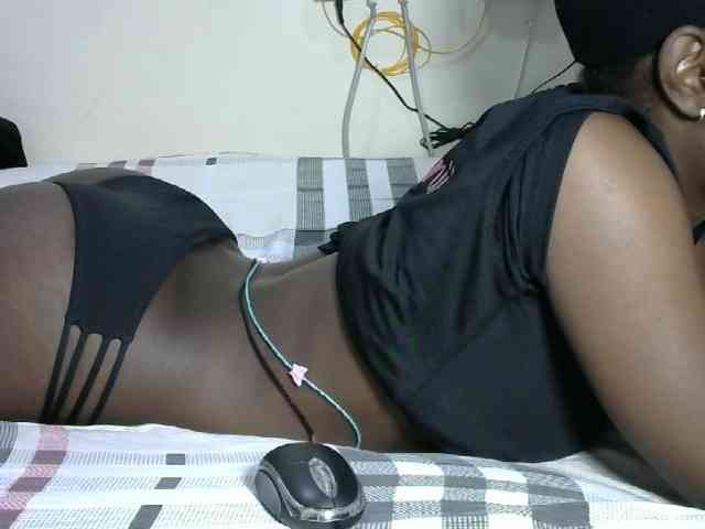 Hotzelda webcam