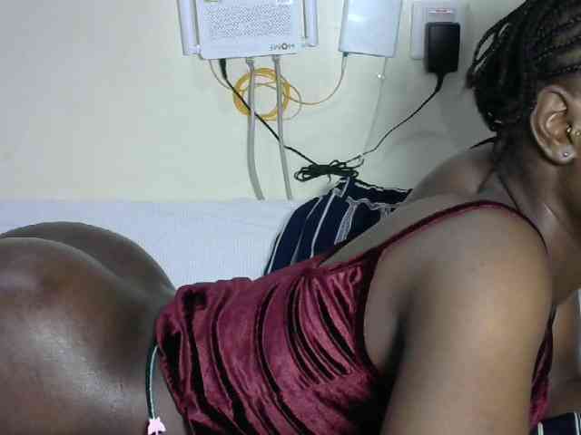 Hotzelda webcam