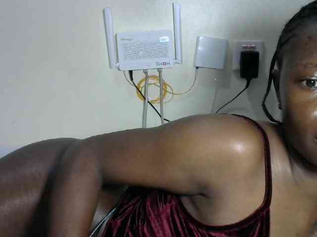 Hotzelda webcam