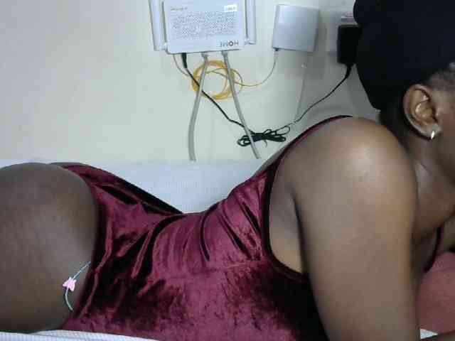 Hotzelda webcam