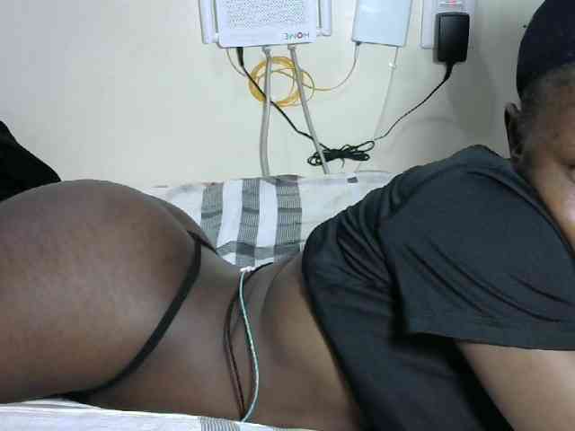 Hotzelda webcam