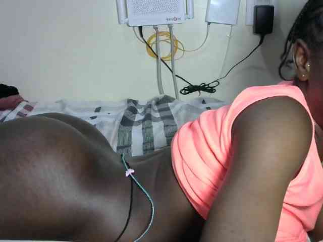 Hotzelda webcam