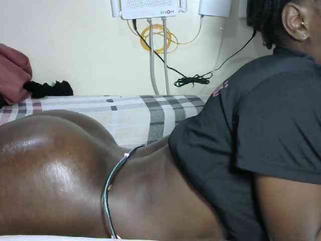 Hotzelda webcam