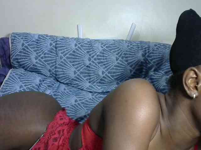 Hotzelda webcam
