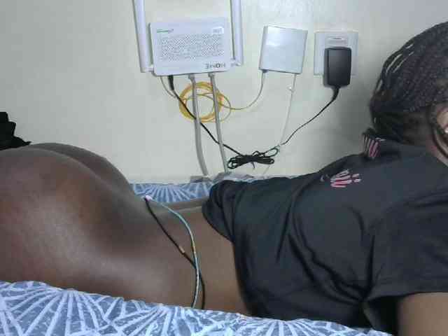 Hotzelda webcam