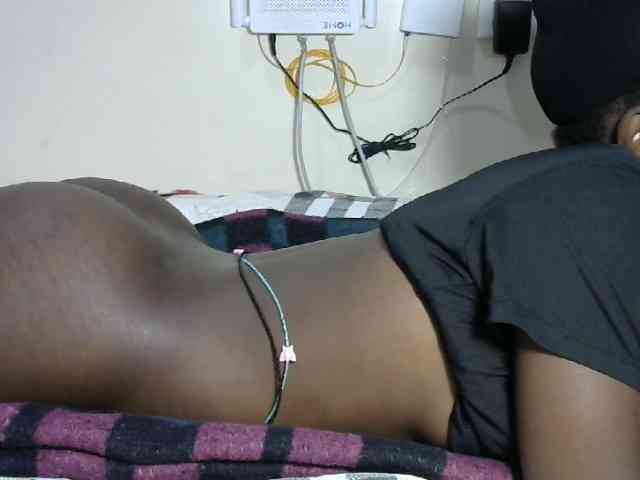 Hotzelda webcam