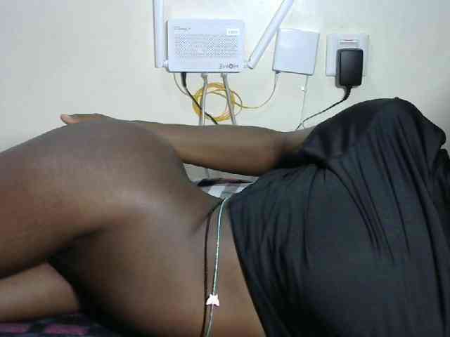 Hotzelda webcam