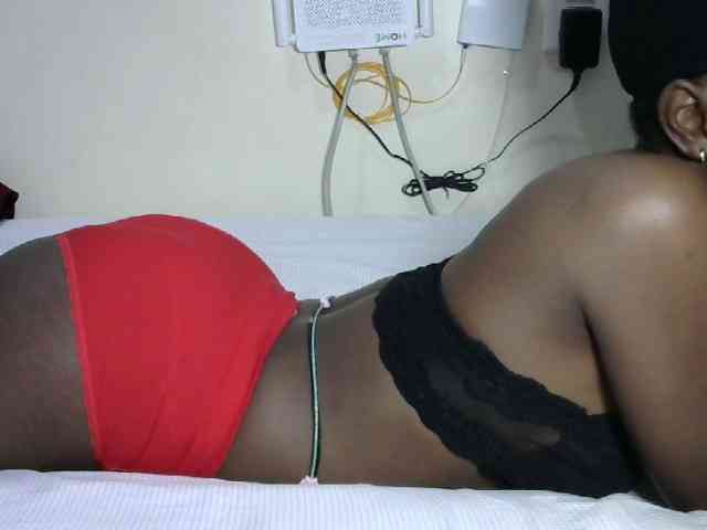 Hotzelda webcam