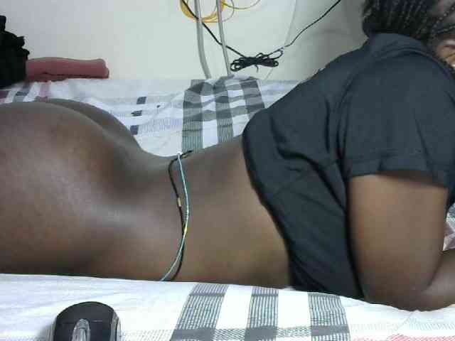 Hotzelda webcam
