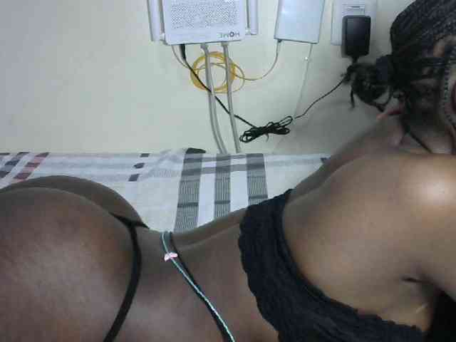 Hotzelda webcam