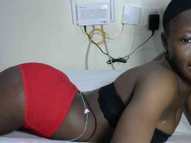 Hotzelda webcam