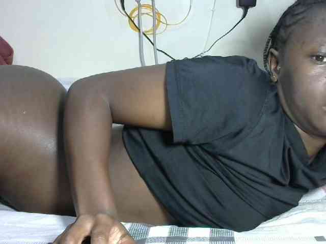 Hotzelda webcam