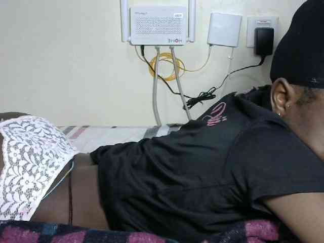 Hotzelda webcam