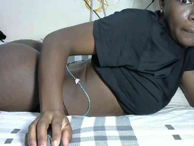 Hotzelda webcam