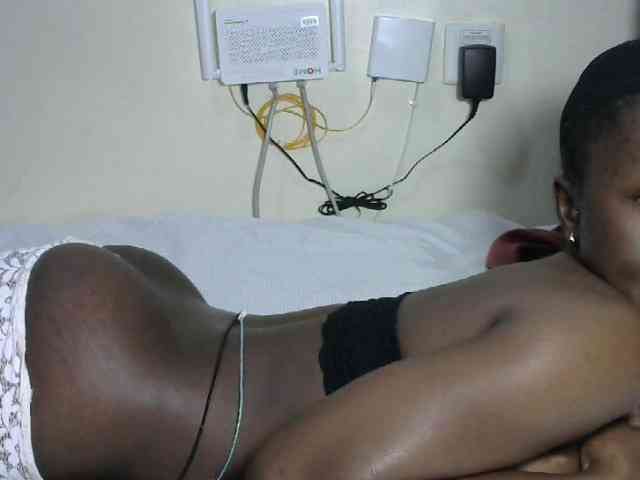 Hotzelda webcam