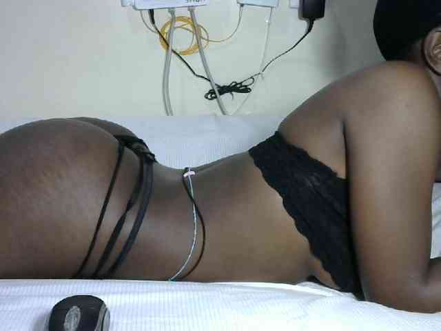 Hotzelda webcam