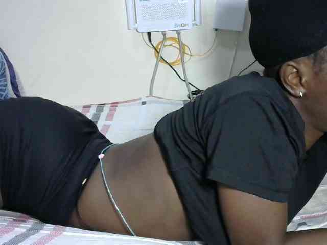 Hotzelda webcam