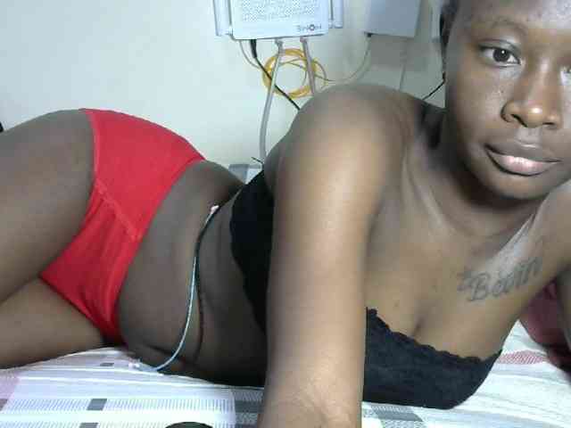 Hotzelda webcam