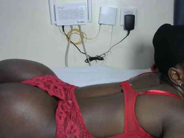 Hotzelda webcam