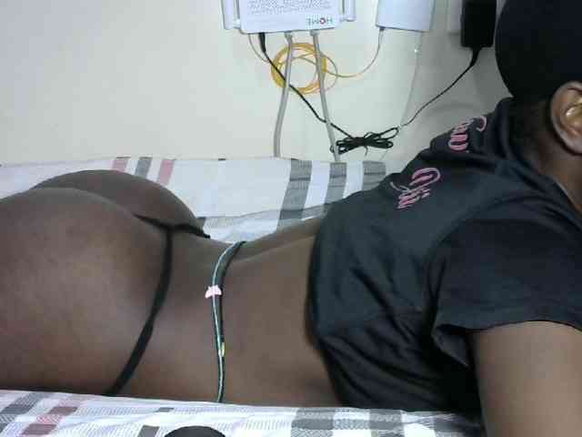 Hotzelda webcam