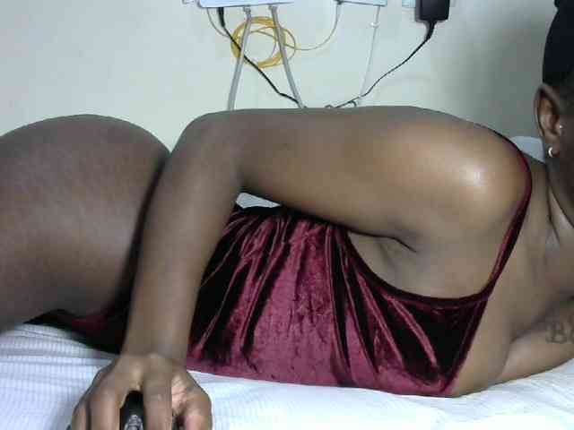 Hotzelda webcam