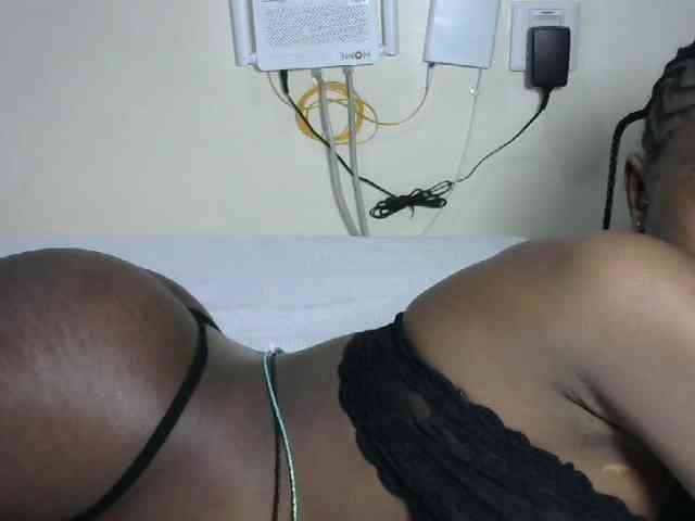 Hotzelda webcam