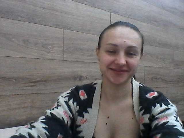 Marichka-seksigirl webcam bongacams model stream image