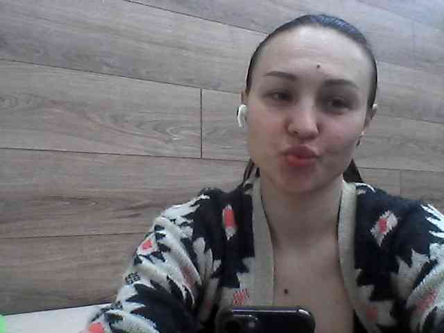 Marichka-seksigirl webcam