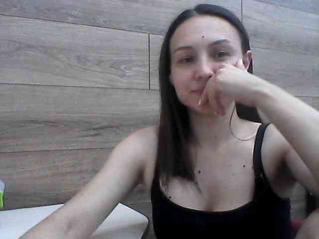 Marichka-seksigirl webcam
