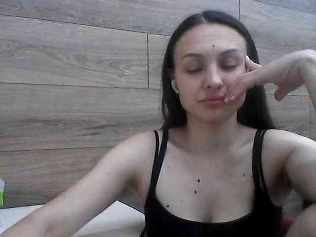 Marichka-seksigirl webcam