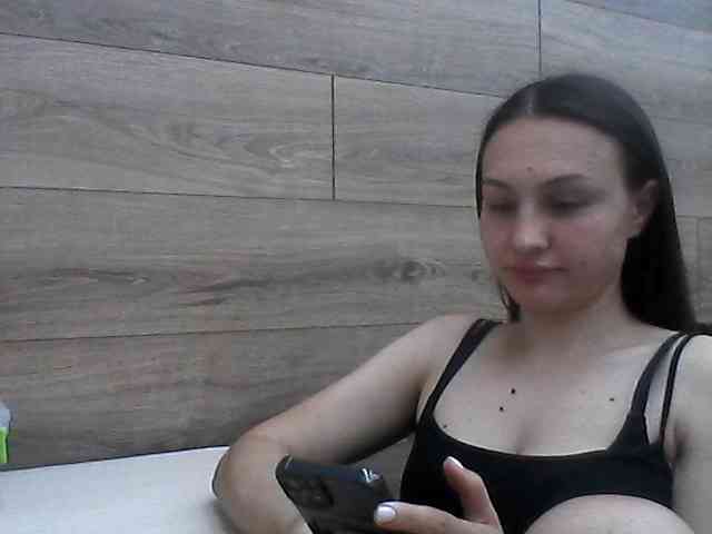 Marichka-seksigirl webcam