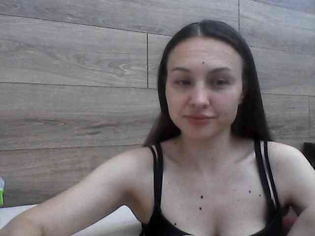 Marichka-seksigirl webcam