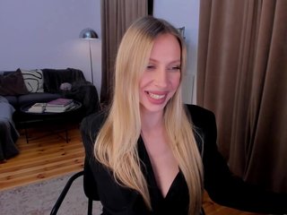 ToxicBlonde Porn Show