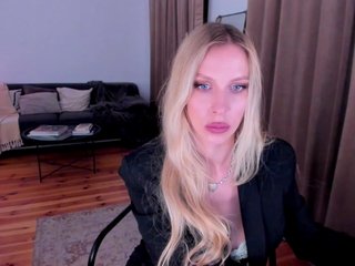 ToxicBlonde Porn Show