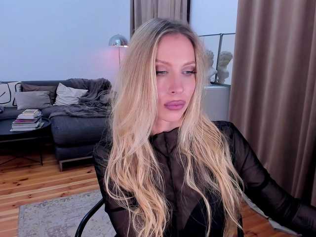 ToxicBlonde from BongaCams