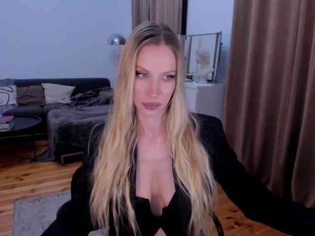 ToxicBlonde ToxicBlonde