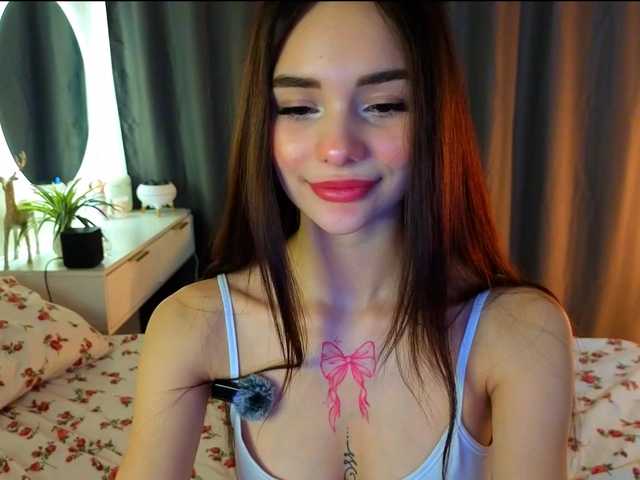 Sophia1111's BongaCams show and profile