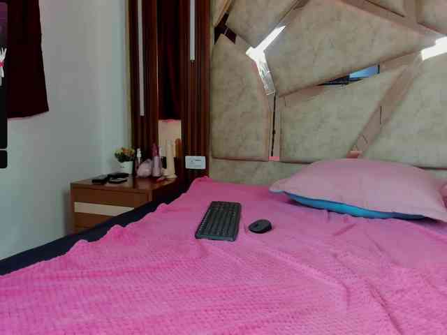 akiralove webcam