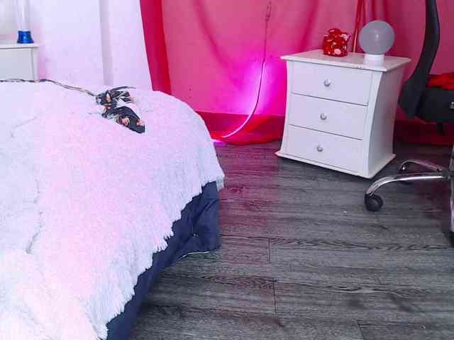 Karla-jhones webcam