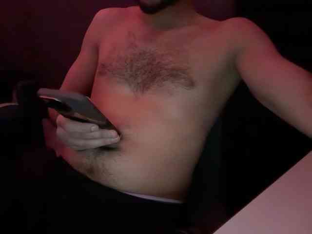 Luiji Live Webcam on BongaCams