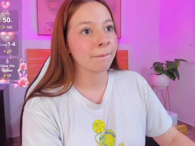 kitty-sweeety's BongaCams show and profile