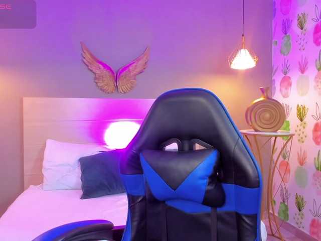 kitty-sweeety's BongaCams show and profile