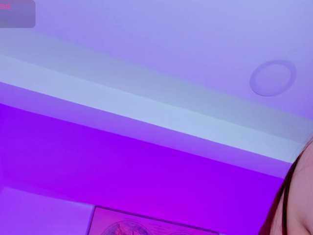 le modèle kitty-sweeety est en webcam porno dans un show sur le site bongacams, il possède les tags suivants: Latino/Hispanic,Redhead,Shaved